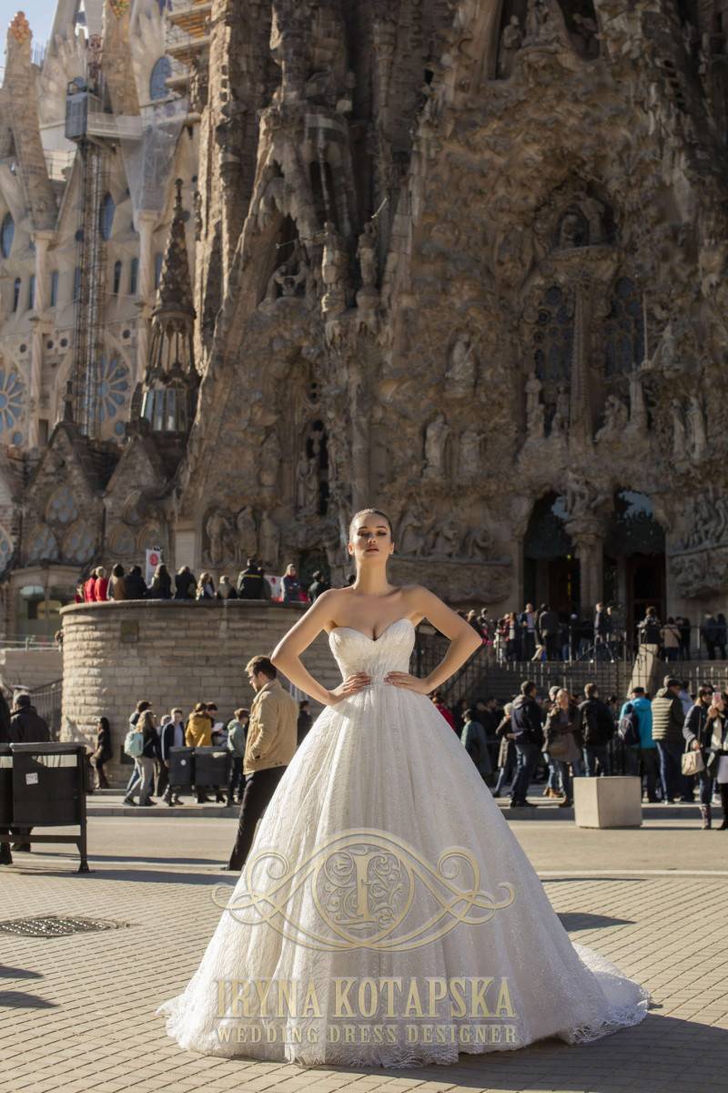 robe de mariée bustier à Marseille